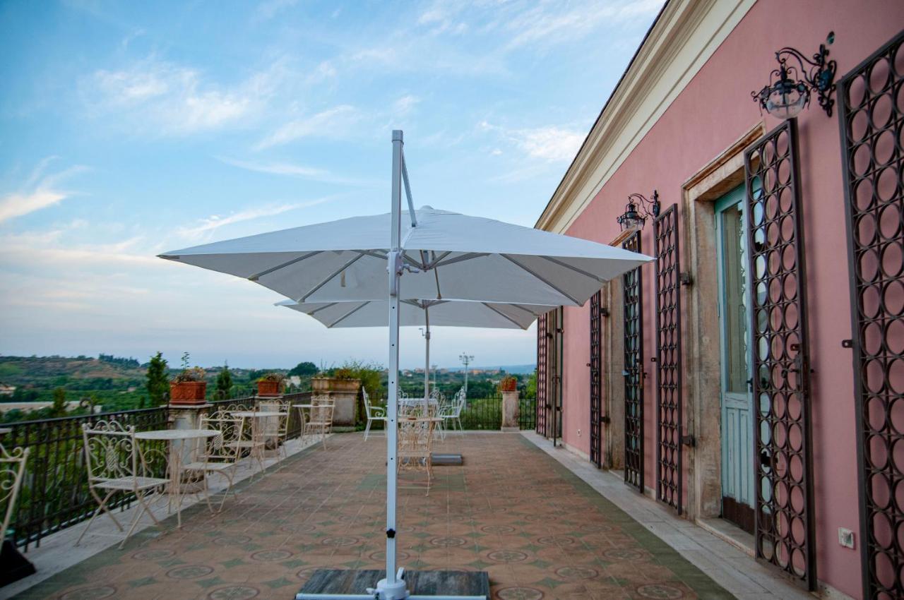 Antico Borgo Etneo Country Hotel Calatabiano Eksteriør bilde